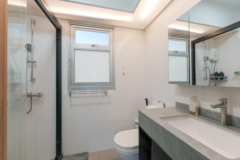 154A Bedok South Road, 154A Bedok South Road, 3 Bedrooms, 1,001 sqft, HDB Flat For Sale, by Karen Chua, 500131802 - Bathroom - PropertyGuru.com.sg