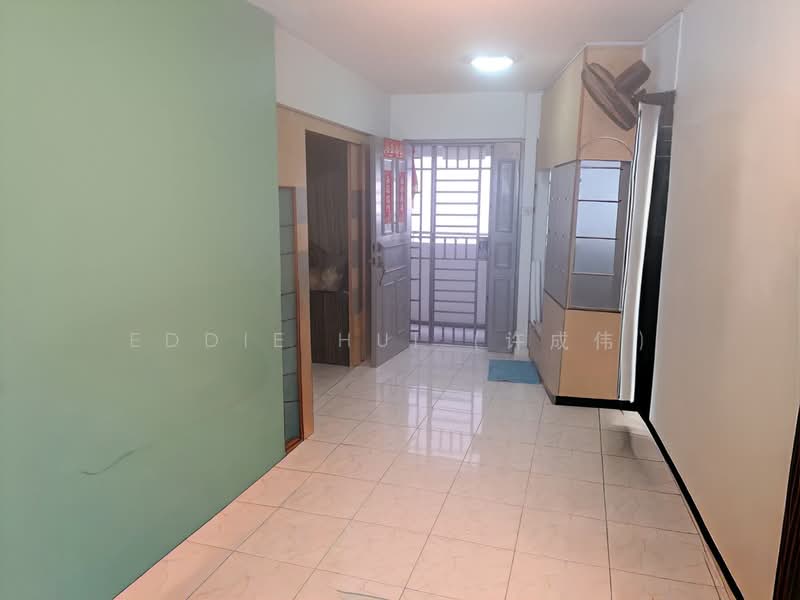 468B Admiralty Drive, 468B Admiralty Drive, 3 Bedrooms, 1,270 sqft, HDB Flat For Sale, by Eddie Hui (许成伟), 500131803 - Entrance - PropertyGuru.com.sg