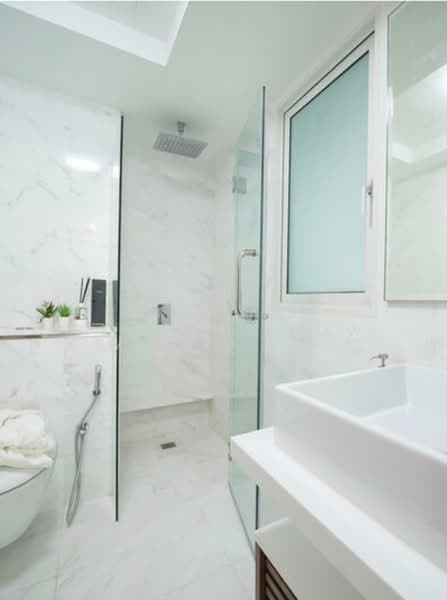 Suites at Orchard, 38 Handy Road, Studio, 559 sqft, Condominium For Sale, by Benson Leow, 500131811 - Bathroom - PropertyGuru.com.sg