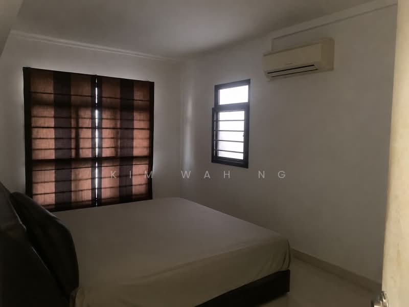 75C Redhill Road, 75C Redhill Road, 3 Bedrooms, 1,238 sqft, HDB Flat For Sale, by Kim Wah Ng, 500131821 - Bedroom - PropertyGuru.com.sg