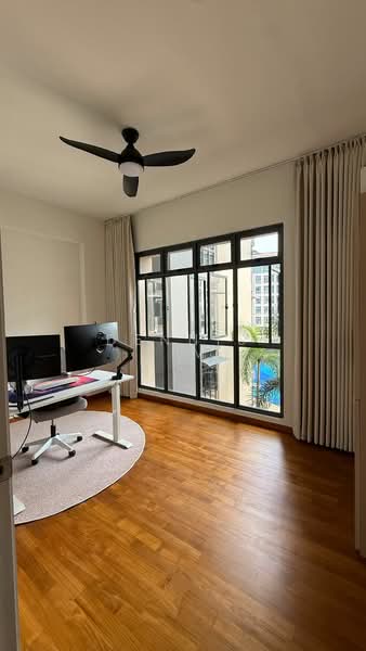 Carissa Park Condo, 2 Flora Drive, 3 Bedrooms, 1,238 sqft, Condominium For Sale, by Dennis Lim, 500131826 - Study - PropertyGuru.com.sg