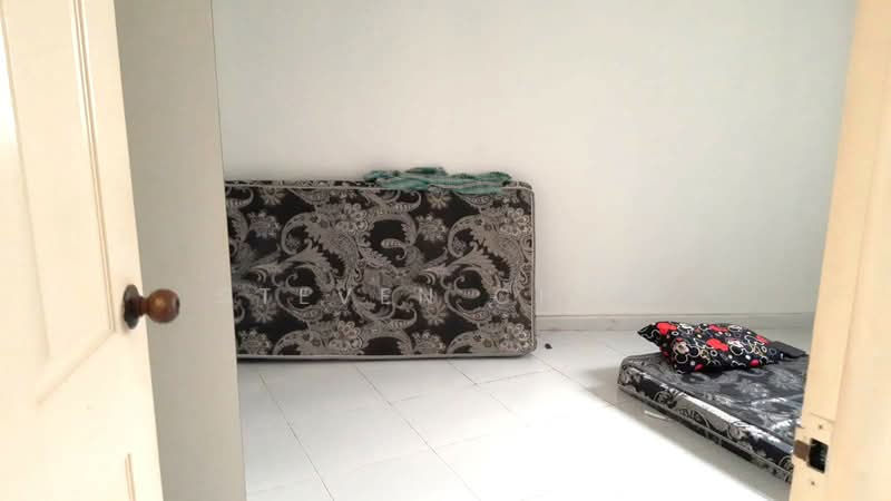 362 Tampines Street 34, 362 Tampines Street 34, Room Rental, 120 sqft, HDB Flat For Rent, by Steven Choo, 500131830 - Bedroom - PropertyGuru.com.sg