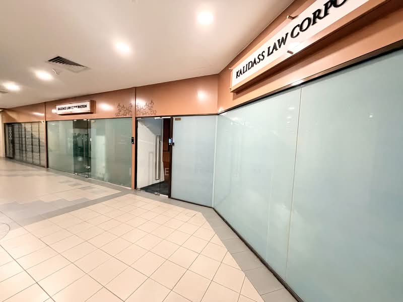 Furama City Centre, 60 Eu Tong Sen Street, 200 sqft, Mall Shop For Sale, by Ice Tham, 500131846 - CommercialGuru.com.sg