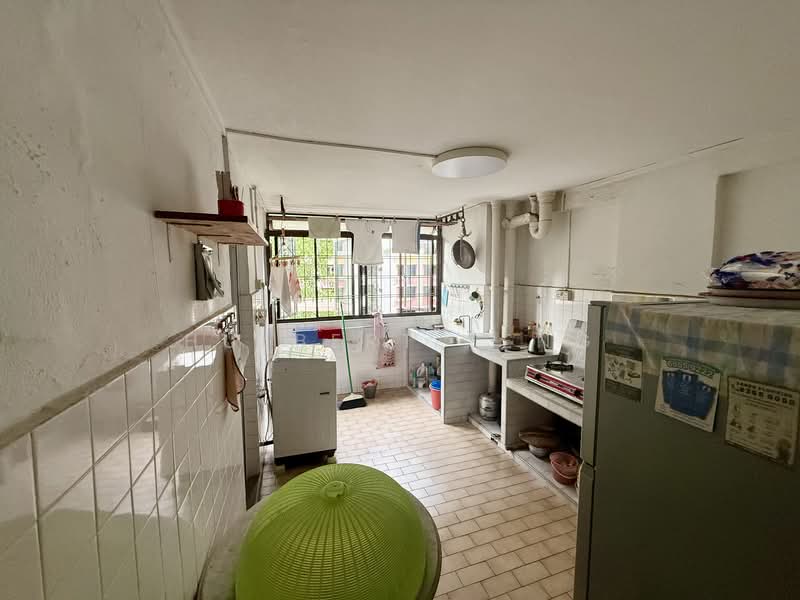 77 Bedok North Road, 77 Bedok North Road, 2 Bedrooms, 646 sqft, HDB Flat For Rent, by Hulbert Teng, 500131852 - Kitchen - PropertyGuru.com.sg