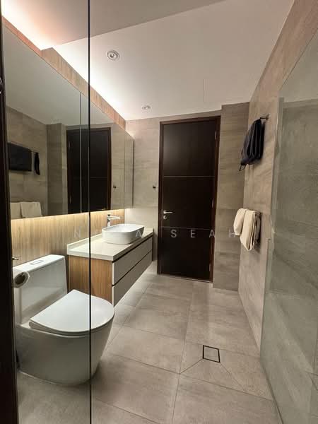 Residences @ Jansen, 29 Jansen Road, 4 Bedrooms, 1,615 sqft, Condominium For Sale, by Nora Seah, 500131865 - Bathroom - PropertyGuru.com.sg