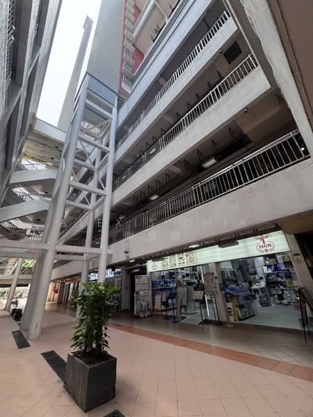 Bras Basah Complex, 231 Bain Street, 365 sqft, Office For Rent, by Alexis Chia 谢慧丽, 500131877 - Exterior - CommercialGuru.com.sg