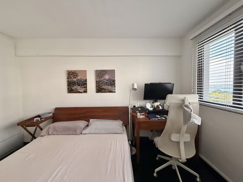 17 Marine Terrace, 17 Marine Terrace, 3 Bedrooms, 883 sqft, HDB Flat For Sale, by Ching Chia, 500131888 - Bedroom - PropertyGuru.com.sg