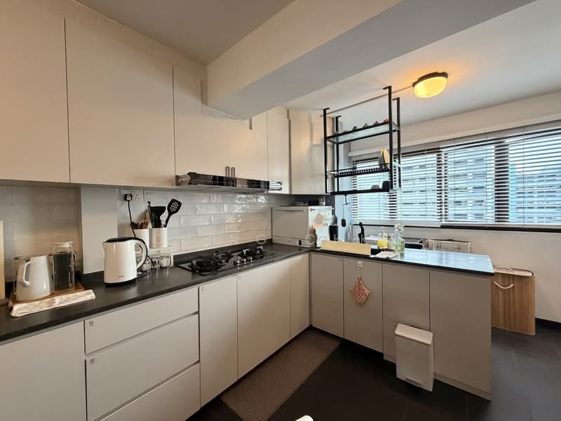 17 Marine Terrace, 17 Marine Terrace, 3 Bedrooms, 883 sqft, HDB Flat For Sale, by Ching Chia, 500131888 - Kitchen - PropertyGuru.com.sg