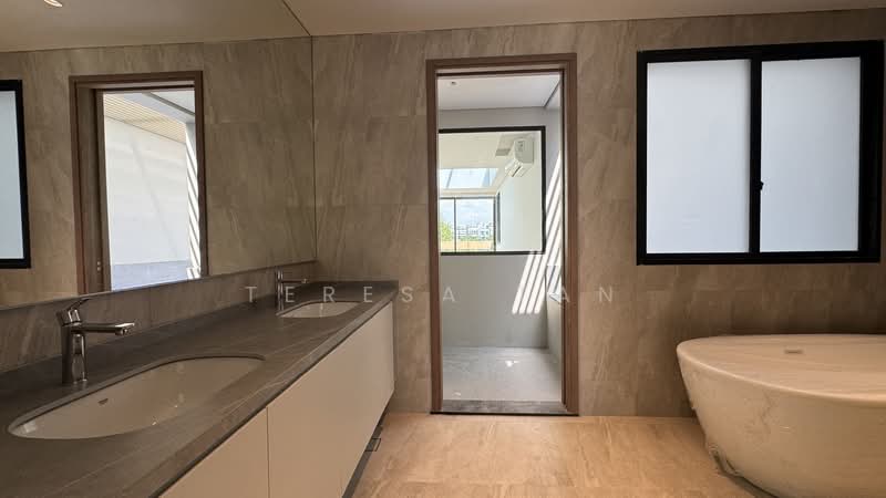 ⭐️⭐️LANDED7772⭐️ Luxurious Brand new Terrace ⭐️9_667_7772, Luxurious Brand new Terrace, 8 Bedrooms, 9,099 sqft, Terraced House For Sale, by Teresa Tan, 500131922 - Bathroom - PropertyGuru.com.sg