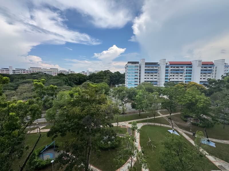 283 Tampines Street 22, 283 Tampines Street 22, 3 Bedrooms, 1,110 sqft, HDB Flat For Sale, by Michelle Tan, 500131926 - Exterior - PropertyGuru.com.sg