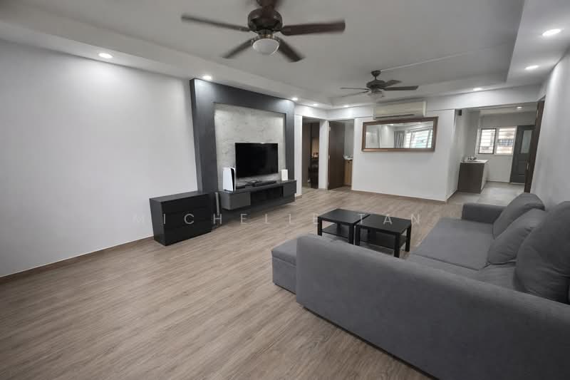 283 Tampines Street 22, 283 Tampines Street 22, 3 Bedrooms, 1,110 sqft, HDB Flat For Sale, by Michelle Tan, 500131926 - Living Room - PropertyGuru.com.sg