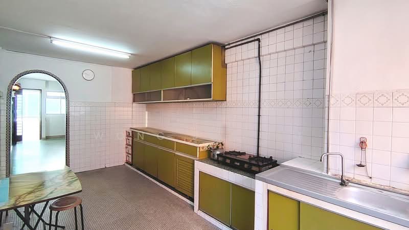 119 Ang Mo Kio Avenue 3, 119 Ang Mo Kio Avenue 3, 2 Bedrooms, 721 sqft, HDB Flat For Sale, by Wong Jun Jie, 500131927 - Kitchen - PropertyGuru.com.sg