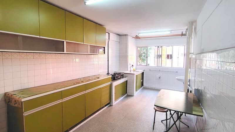 119 Ang Mo Kio Avenue 3, 119 Ang Mo Kio Avenue 3, 2 Bedrooms, 721 sqft, HDB Flat For Sale, by Wong Jun Jie, 500131927 - Kitchen - PropertyGuru.com.sg