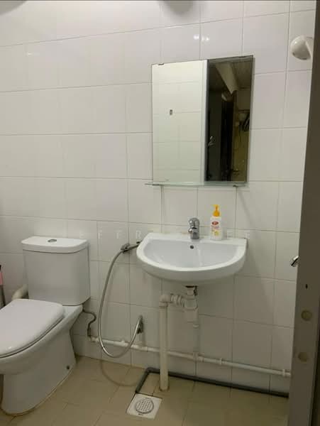 141 Yishun Ring Road, 141 Yishun Ring Road, 2 Bedrooms, 775 sqft, HDB Flat For Rent, by Jeffrey Lee, 500131934 - Bathroom - PropertyGuru.com.sg