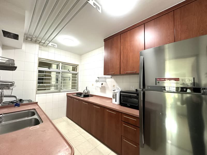 646 Punggol Central, 646 Punggol Central, 3 Bedrooms, 969 sqft, HDB Flat For Rent, by Joel Tan, 500131946 - Kitchen - PropertyGuru.com.sg