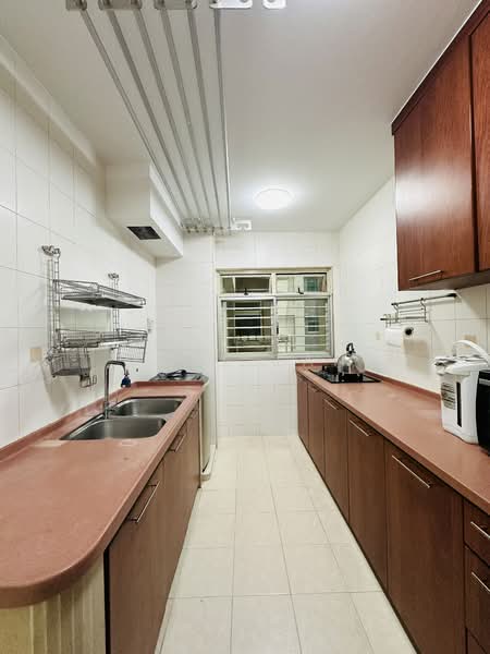646 Punggol Central, 646 Punggol Central, 3 Bedrooms, 969 sqft, HDB Flat For Rent, by Joel Tan, 500131946 - Kitchen - PropertyGuru.com.sg