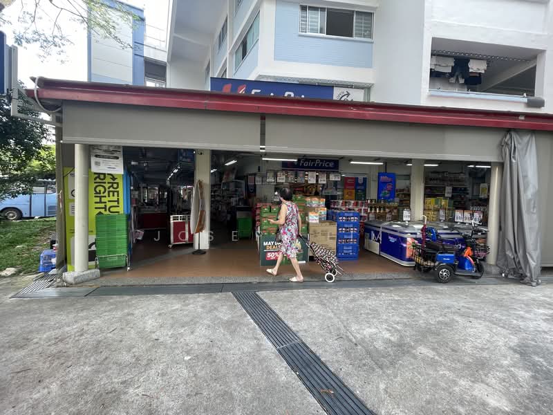 Bukit Batok West Shopping Centre, 156 Bukit Batok Street 11, 870 sqft, Shop / Shophouse For Rent, by Joseph Lim, 500131952 - CommercialGuru.com.sg
