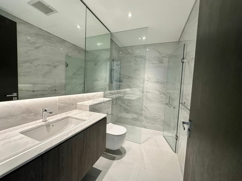 Single Floor 2 Bedroom Unit Within a Landed House, , 2 Bedrooms, 1,200 sqft, Semi-Detached House For Rent, by Chiew Jie Yi, 500131955 - 2 - Master Bathroom - PropertyGuru.com.sg
