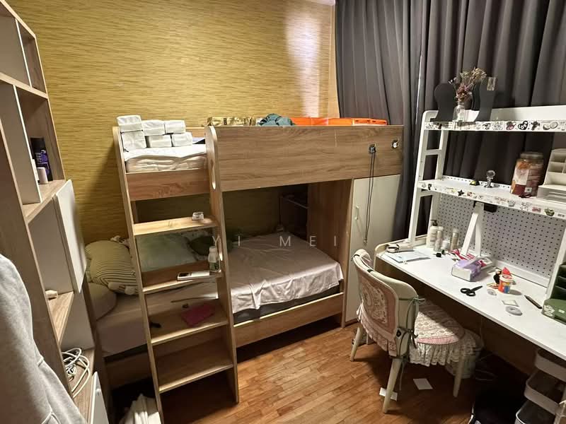 The Lakeshore, 31 Jurong West Street 41, 3 Bedrooms, 1,335 sqft, Condominium For Rent, by Yi Mei, 500131967 - Bedroom - PropertyGuru.com.sg