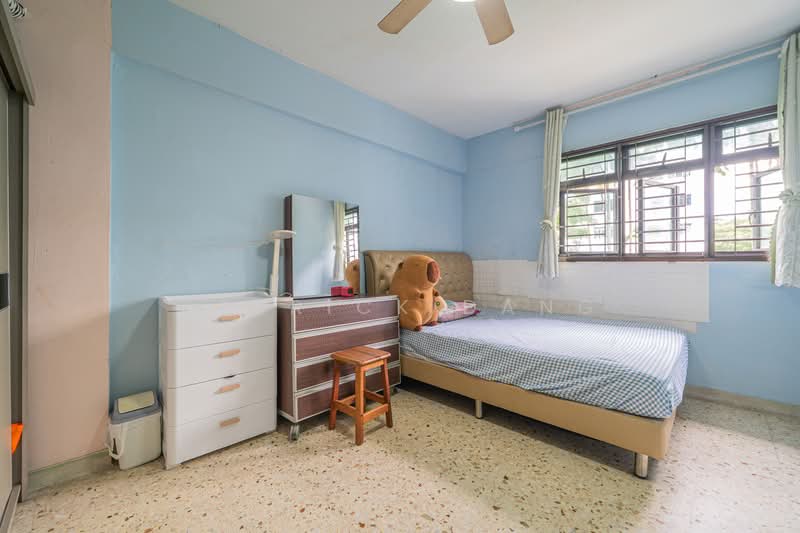 412 Ang Mo Kio Avenue 10, 412 Ang Mo Kio Avenue 10, 3 Bedrooms, 990 sqft, HDB Flat For Sale, by Derrick Dang, 500131968 - PropertyGuru.com.sg