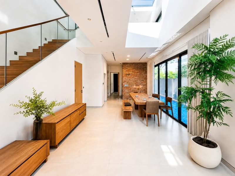 ◤MOVE IN READY: Freehold 3.5-Storey Corner Terrace Home, Great Amenities Near MRT & Shopping Malls, East Coast Road, Upper East Coast Road, Siglap, 7 Bedrooms, 5,500 sqft, Corner Terrace For Sale, by Alvin Choo H.C, 500131969 - Interior - PropertyGuru.com.sg