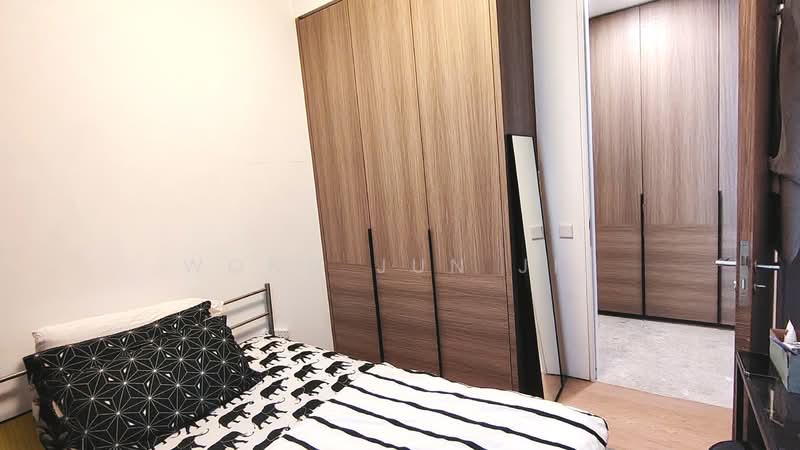 Echelon, 7 Alexandra View, 2 Bedrooms, 732 sqft, Condominium For Rent, by Wong Jun Jie, 500131973 - Bedroom - PropertyGuru.com.sg