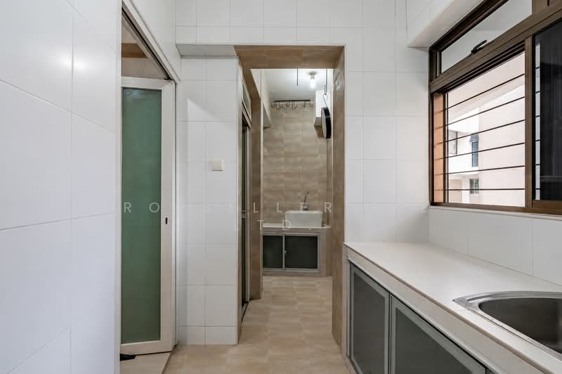 Lakepoint Condo, 10 Lakepoint Drive, 4 Bedrooms, 2,217 sqft, Condominium For Sale, by Warren Chan, 500131974 - Interior - PropertyGuru.com.sg