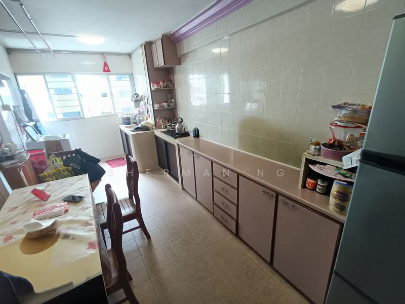 623 Ang Mo Kio Avenue 9, 623 Ang Mo Kio Avenue 9, 2 Bedrooms, 883 sqft, HDB Flat For Sale, by Sherman Ng, 500131977 - Kitchen - PropertyGuru.com.sg