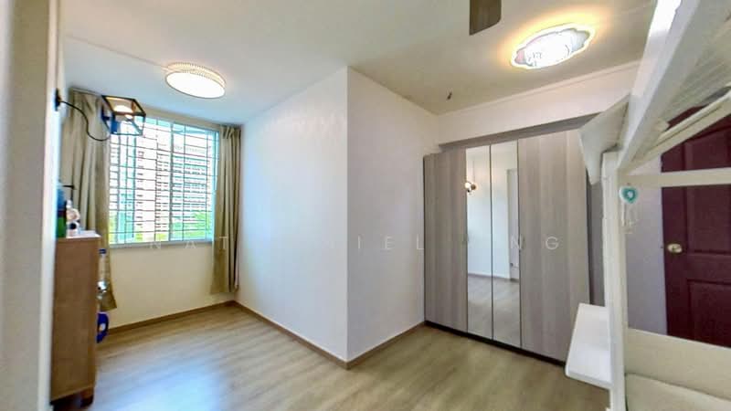 157 Yung Loh Road, 157 Yung Loh Road, 3 Bedrooms, 1,184 sqft, HDB Flat For Sale, by Nathaniel Ong, 500131978 - Bedroom - PropertyGuru.com.sg