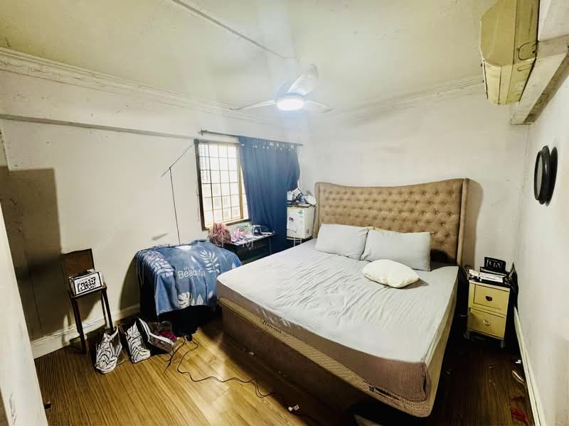 803 Tampines Avenue 4, 803 Tampines Avenue 4, 3 Bedrooms, 1,076 sqft, HDB Flat For Sale, by Halim Hamid, 500131979 - Bedroom - PropertyGuru.com.sg