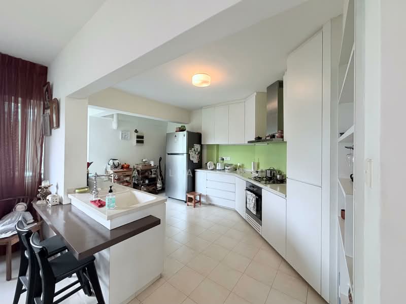 Lagoon View, 5000M Marine Parade Road, 3 Bedrooms, 1,647 sqft, Apartment For Sale, by Aela Lim, 500131990 - Kitchen - PropertyGuru.com.sg