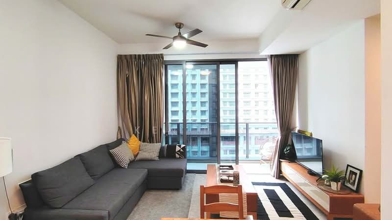 Echelon, 7 Alexandra View, 2 Bedrooms, 732 sqft, Condominium For Rent, by Ken Tan, 500131993 - Living Room - PropertyGuru.com.sg