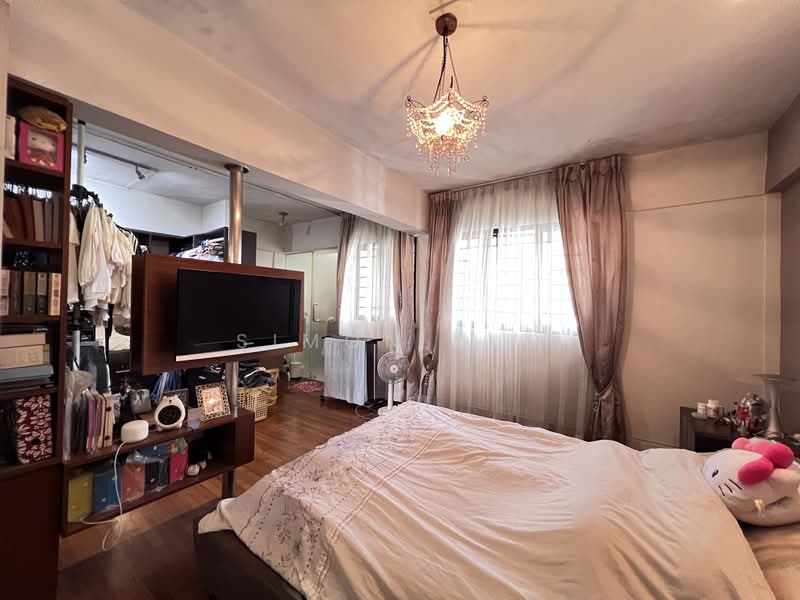 427 Bedok North Road, 427 Bedok North Road, 3 Bedrooms, 990 sqft, HDB Flat For Sale, by Simon Yap, 500131996 - Bedroom - PropertyGuru.com.sg