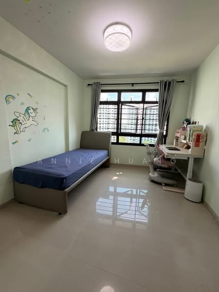 489 Admiralty Link, 489 Admiralty Link, 3 Bedrooms, 1,033 sqft, HDB Flat For Sale, by Annie Huang, 500132003 - Bedroom - PropertyGuru.com.sg