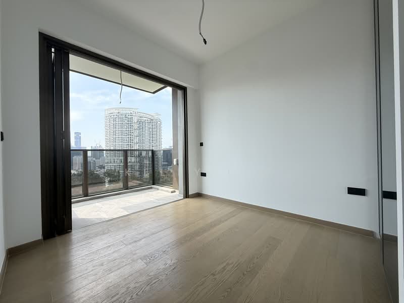 The Landmark, 173 Chin Swee Road, 3 Bedrooms, 1,076 sqft, Condominium For Sale, by Kelly Lin, 500132015 - Balcony - PropertyGuru.com.sg