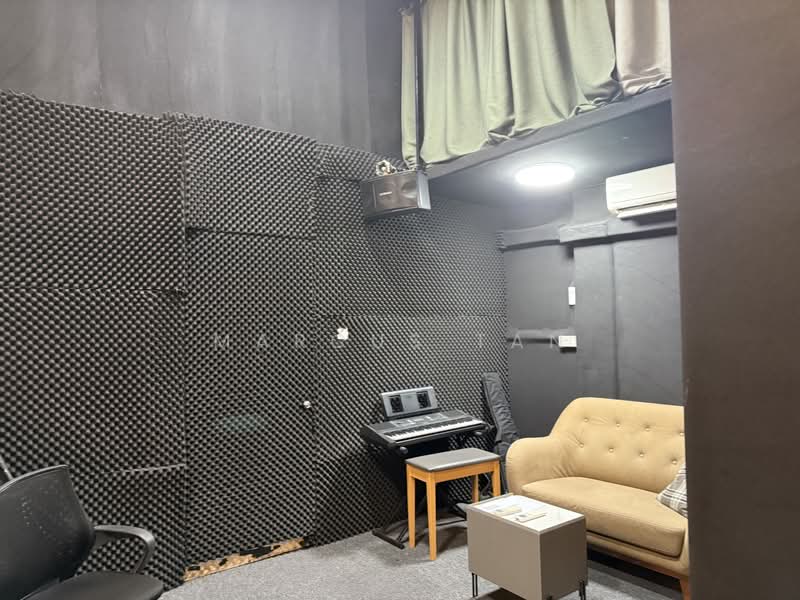 First Centre, 50 Serangoon North Avenue 4, 1,313 sqft, Light Industrial (B1) For Rent, by Marcus Tan, 500132023 - Interior - CommercialGuru.com.sg
