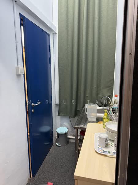 First Centre, 50 Serangoon North Avenue 4, 1,313 sqft, Light Industrial (B1) For Rent, by Marcus Tan, 500132023 - Kitchen - CommercialGuru.com.sg
