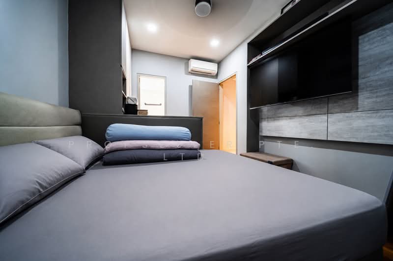 The Glacier, 260 Joo Chiat Place, 3 Bedrooms, 1,335 sqft, Condominium For Sale, by Elaine Wong, 500132025 - Bedroom - PropertyGuru.com.sg