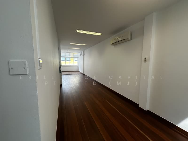 72 Tras Street, Chinatown / Tanjong Pagar, 4,500 sqft, Office For Rent, by MJ ZHUO, 500132036 - Corridor - CommercialGuru.com.sg