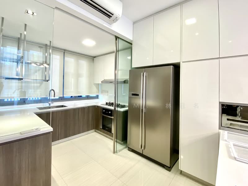 Woodhaven, 71 Woodgrove Avenue, 4 Bedrooms, 3,358 sqft, Cluster House For Sale, by Jeffri Lim, 林冠名, 500132039 - Kitchen - PropertyGuru.com.sg