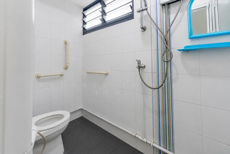406 Ang Mo Kio Avenue 10, 406 Ang Mo Kio Avenue 10, 1 Bedroom, 474 sqft, HDB Flat For Sale, by PROPSELLER PTE. LTD., 500132052 - Bathroom - PropertyGuru.com.sg