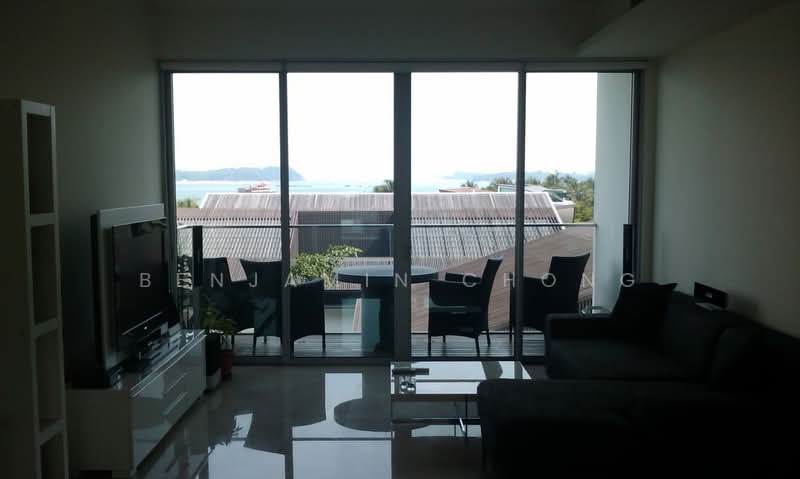 The Azure, 201 Ocean Drive, 2 Bedrooms, 1,313 sqft, Condominium For Sale, by Benjamin Chong, 500132064 - Living Room - PropertyGuru.com.sg