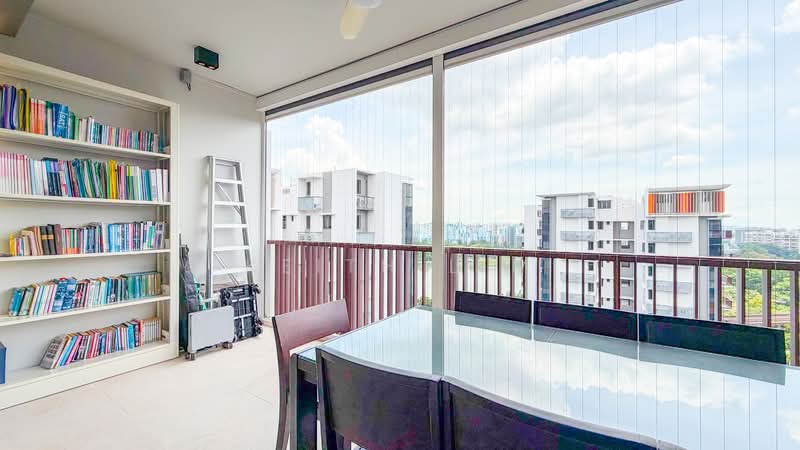 ⭐️ Move-In Ready Penthouse /w Lake Views | Huge Size | Beside MRT & Top International School⭐, , 4 Bedrooms, 2,278 sqft, Condominium For Sale, by Keith Lim, 500132085 - Dining Room - PropertyGuru.com.sg
