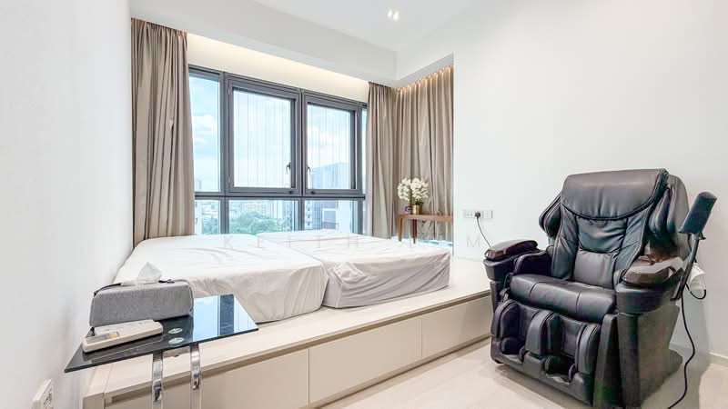 ⭐️ Move-In Ready Jurong Lakeside Penthouse | Huge Floor Plate | Beside MRT & Canadian International⭐, , 5 Bedrooms, 2,278 sqft, Condominium For Sale, by Keith Lim, 500132085 - Bedroom - PropertyGuru.com.sg