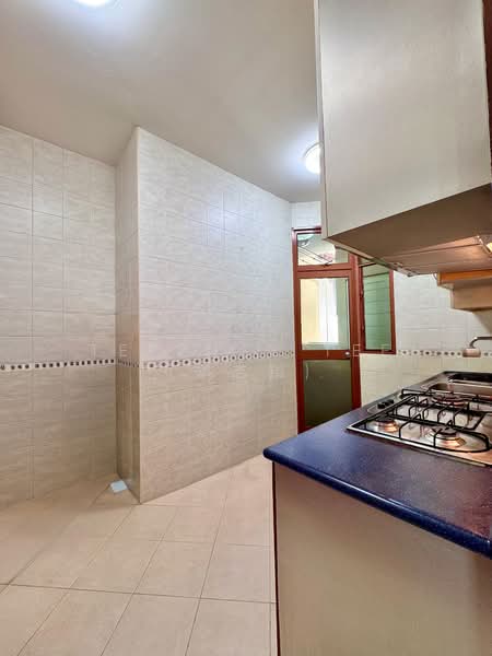 Seraya Breeze, 3 Seraya Road, 4 Bedrooms, 1,281 sqft, Apartment For Sale, by Terence Tee (郑志翔), 500132091 - Kitchen - PropertyGuru.com.sg