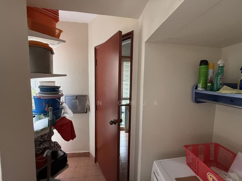 Aquarius By The Park, 3 Bedok Reservoir View, 3 Bedrooms, 1,227 sqft, Condominium For Sale, by Ian Chua, 500132108 - Interior - PropertyGuru.com.sg