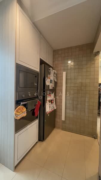 Evelyn Mansions, 20 Evelyn Road, 2 Bedrooms, 797 sqft, Apartment For Rent, by Thomas Goh, 500132109 - Kitchen - PropertyGuru.com.sg