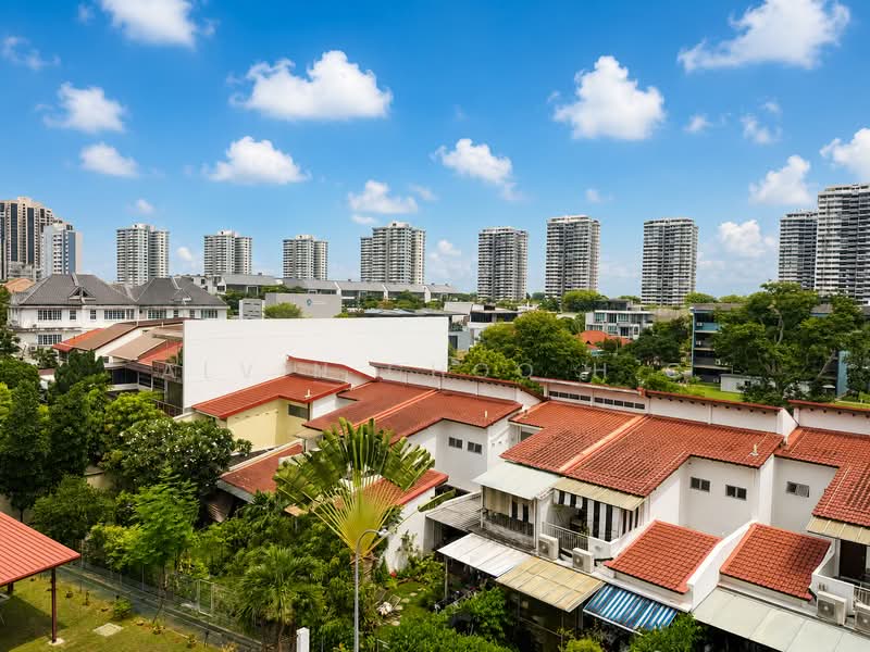 Renovated 3.5-Storey Corner Terrace with Lift & Roof Terrace in East Coast, Near MRT,Great Amenities, East Coast Road, Upper East Coast Road, Siglap, 7 Bedrooms, 5,500 sqft, Corner Terrace For Rent, by Alvin Choo H.C, 500132111 - Exterior - PropertyGuru.com.sg
