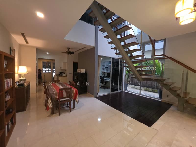 East Coast Family Dream / Pool, Everitt Road, 4 Bedrooms, 3,850 sqft, Conservation House For Sale, by Susan Prior, 500132143 - Interior - PropertyGuru.com.sg