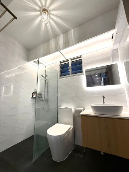 107A Canberra Street, 107A Canberra Street, 3 Bedrooms, 1,001 sqft, HDB Flat For Sale, by Eleen Seah, 500132154 - Bathroom - PropertyGuru.com.sg